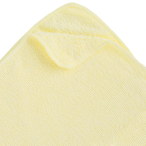 Rubbermaid 1820584 HYGEN Sanitizer Safe 16" X 16" Yellow Microfiber Cloth - 24/Pack - Image 4