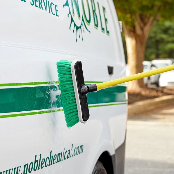 Carlisle 3646875 Flo Thru 10" Green Flagged Vehicle And Wall Cleaning Brush