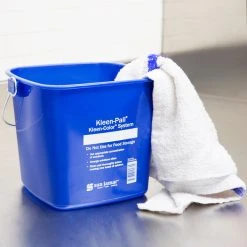San Jamar KP196KCBL 6 Qt. Blue Cleaning Kleen-Color Pail