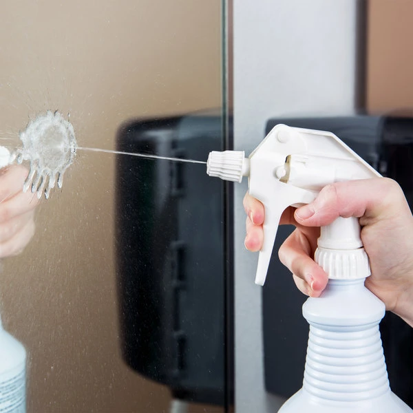 3M 85788 1 Qt. / 32 Oz. Glass Cleaner And Protector With Trigger Sprayer - Image 5