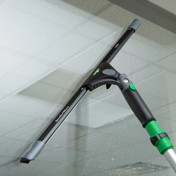 UngerĀ® Unger AC550 22" ErgoTec Ninja Replacement Aluminum Squeegee Channel